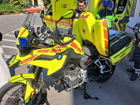 Motorno kolo BMW v službi reševanja življenja